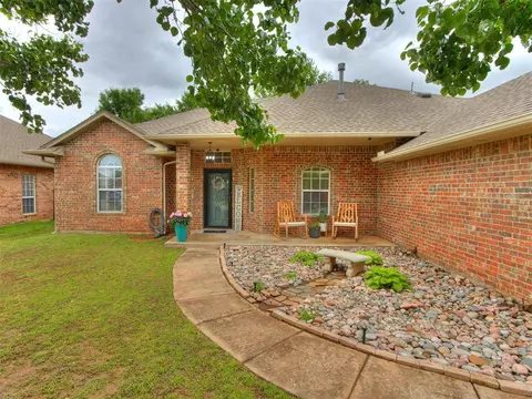 17312 Zinc Dr, Edmond, OK 73012