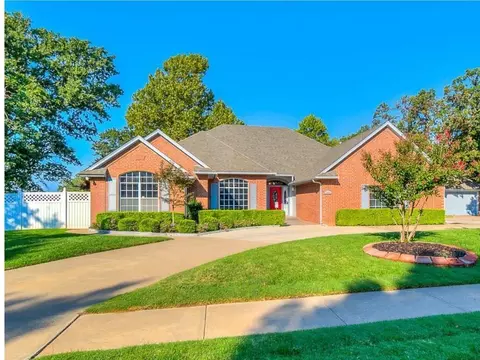 1403 Pecan Dr, Blanchard, OK 73010