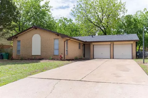 108 Bainbridge Rd, Oklahoma City, OK 73114