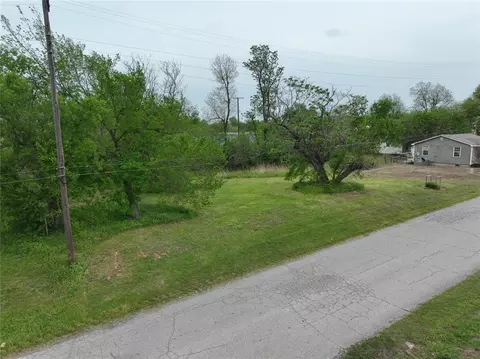 N 4th Street, Mcloud, OK 74851 photo 11