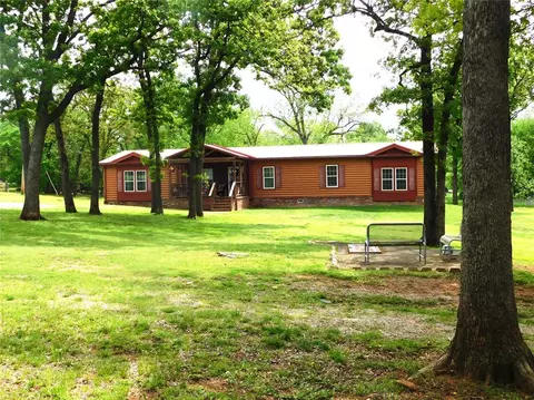 3051 Douglas St, Edmond, OK 73034