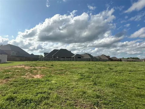 2341 W Sunset Dr, Mustang, OK 73064