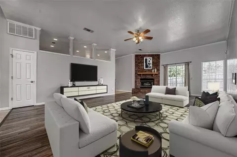 313 SW 129th St, Oklahoma City, OK 73170