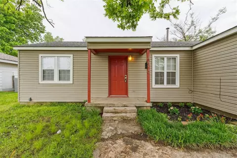 4610 NW 44th St, Warr Acres, OK 73122