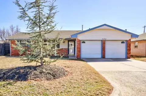 7404 NW 26th St, Bethany, OK 73008