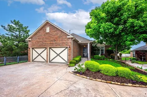 712 Capri Pl, Edmond, OK 73034