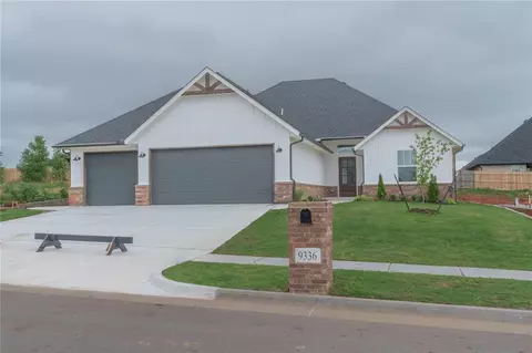 9336 SW 42nd St, Oklahoma City, OK 73179