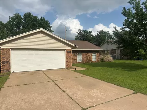 2719 N Park Cir, Stillwater, OK 74075