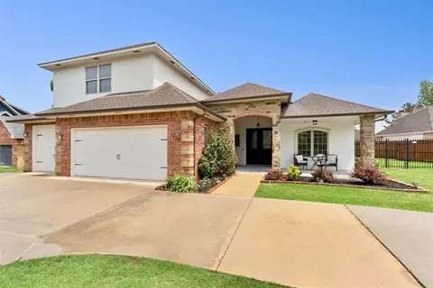 11208 Woodbridge Rd, Oklahoma City, OK 73162