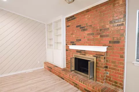 305 Cherryvale Rd, Edmond, OK 73003 photo 7