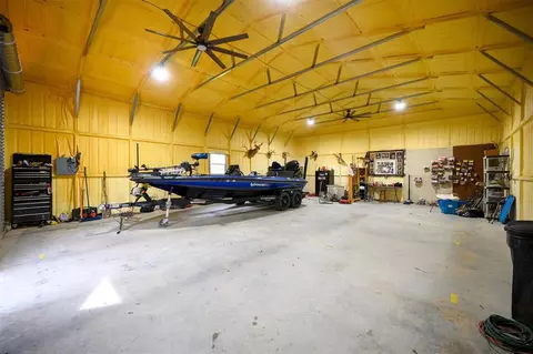 308 E Sherry Ln, Broken Bow, OK 74728 photo 32