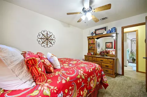 308 E Sherry Ln, Broken Bow, OK 74728 photo 18