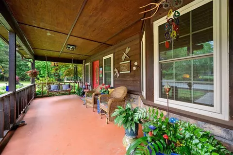 308 E Sherry Ln, Broken Bow, OK 74728 photo 4