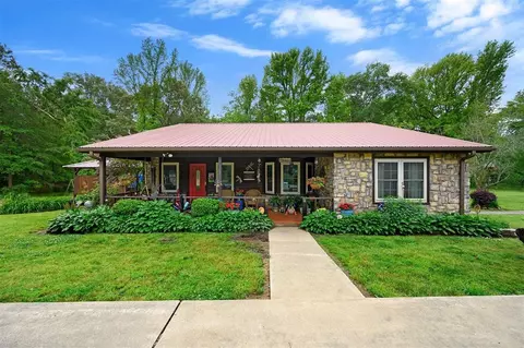 308 E Sherry Ln, Broken Bow, OK 74728