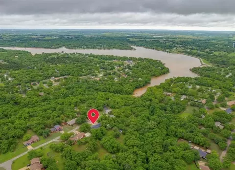 412 Brookside Dr, Guthrie, OK 73044 photo 3