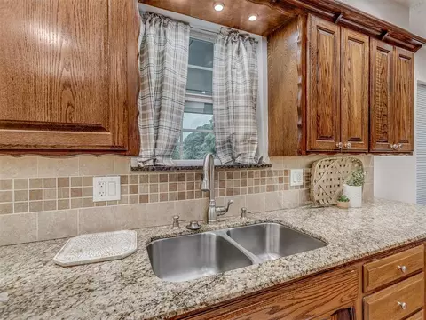 412 Brookside Dr, Guthrie, OK 73044 photo 20