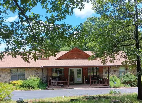 111 Timber Lake Dr, Mcloud, OK 74851