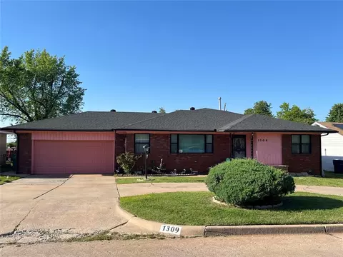 1309 NE 46th St, Oklahoma City, OK 73111