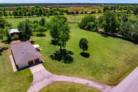 5606 E Tyler Dr, Tuttle, OK 73089 photo 35