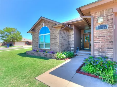 16432 Sequoyah Dr, Edmond, OK 73013