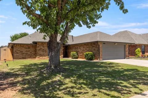 9805 S David Dr, Oklahoma City, OK 73159