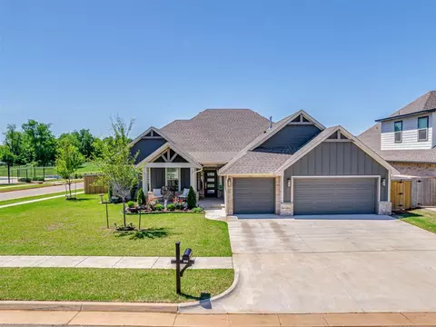 4821 Mustang Park Blvd, Mustang, OK 73064