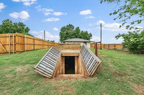 3500 S Pine St, Guthrie, OK 73044 photo 48