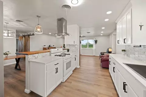 3500 S Pine St, Guthrie, OK 73044 photo 14