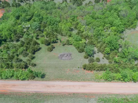 2725 S Indian Meridian Rd, Meridian, OK 73058