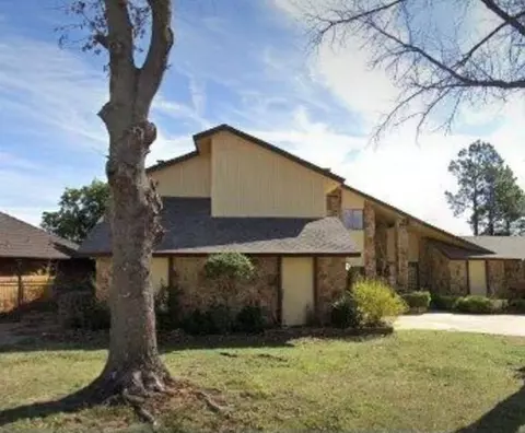 11124 Lakeridge Run, Oklahoma City, OK 73170