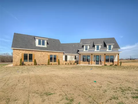 920 Hidden View Acres Dr, Blanchard, OK 73010