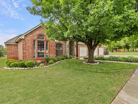 412 Daybreak Dr, Norman, OK 73071 photo 4