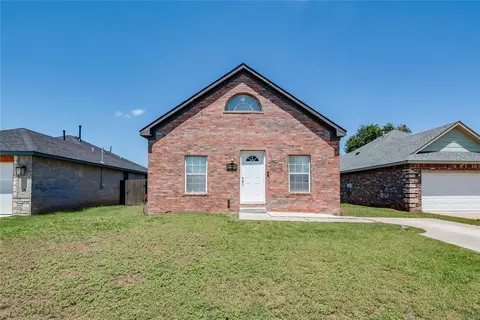 1015 NW 110th St, Oklahoma City, OK 73114