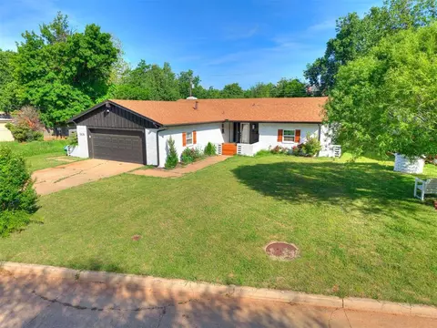 1805 NW 42 St, Oklahoma City, OK 73118