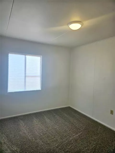 613 Mars St, Altus, OK 73521 photo 6