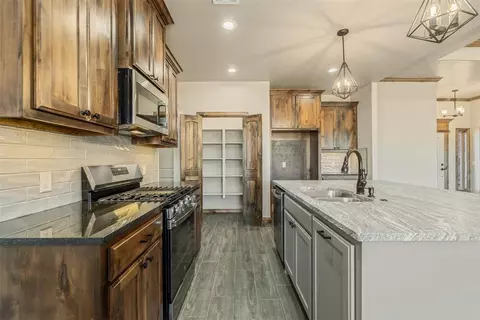 793 Ole Rock Creek Rd, Tuttle, OK 73089 photo 10