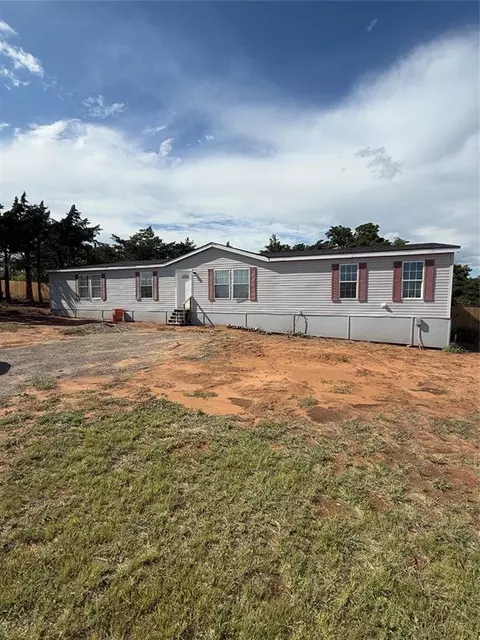 30738 NW Reno Rd, Hinton, OK 73047
