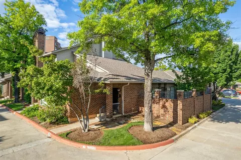 6204 Waterford Blvd #17, Oklahoma City, OK 73118