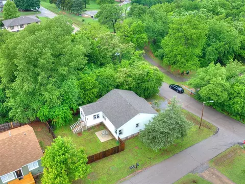 1223 E Warner Ave, Guthrie, OK 73044 photo 30