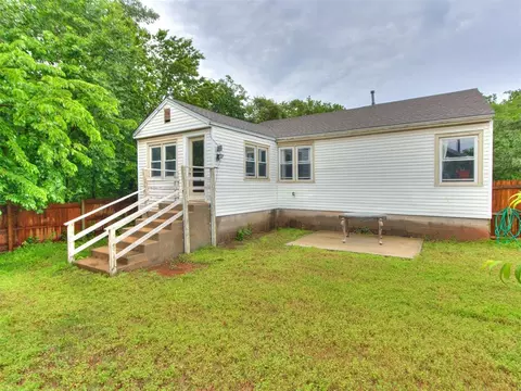 1223 E Warner Ave, Guthrie, OK 73044 photo 28