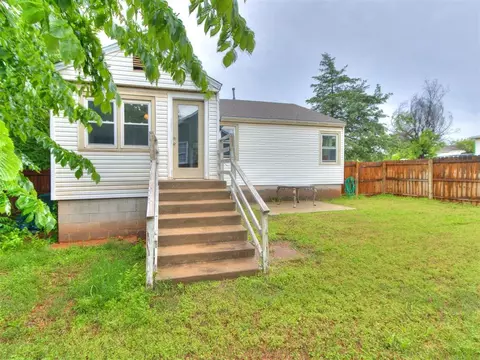 1223 E Warner Ave, Guthrie, OK 73044 photo 29