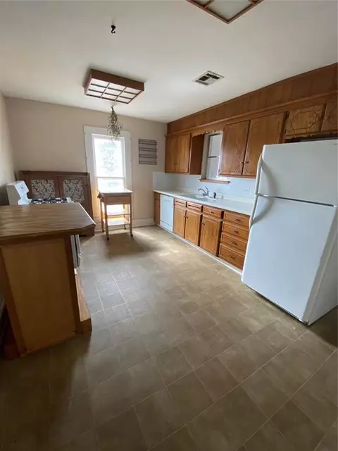 203 N State St, Jones, OK 73049 photo 5