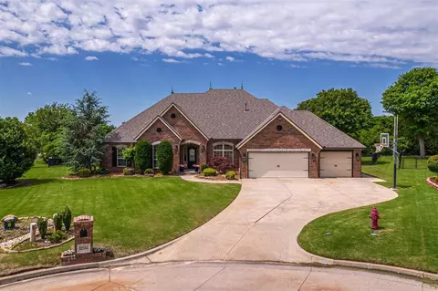 12504 Forest Oaks Dr, Choctaw, OK 73020