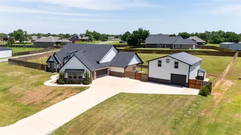 12090 Memory Ln, Edmond, OK 73025 photo 46