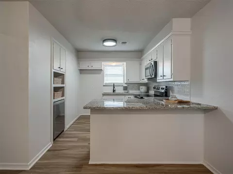 7621 NW 28th St, Bethany, OK 73008 photo 12