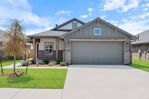 13505 Arrowhead Blvd, Piedmont, OK 73078