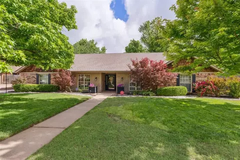 2925 Lamp Post Ln, Oklahoma City, OK 73120