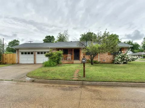 1110 Kouba Dr, Yukon, OK 73099