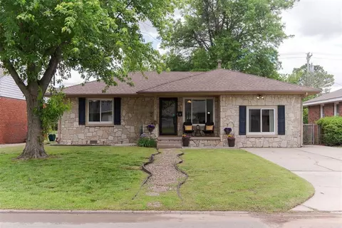 1728 Churchill Way, Oklahoma City, OK 73120
