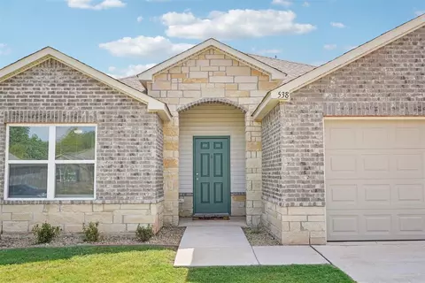 538 W Ava Dr, Mustang, OK 73064